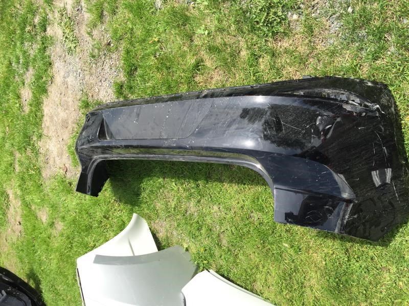 Defensa (parachoques) trasera usada original (OEM) Volkswagen Golf 2015-2017