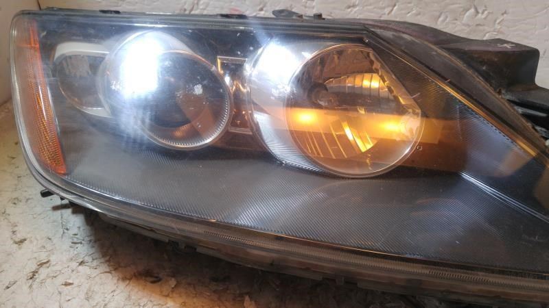 Faro derecho usado original (OEM) Mazda CX-7 2007-2009