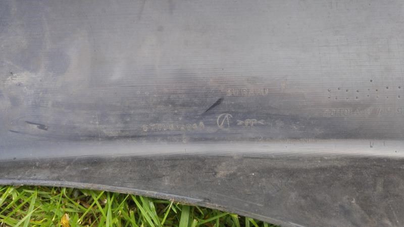Defensa (parachoques) trasera usada original (OEM) Subaru Tribeca 2008-2014