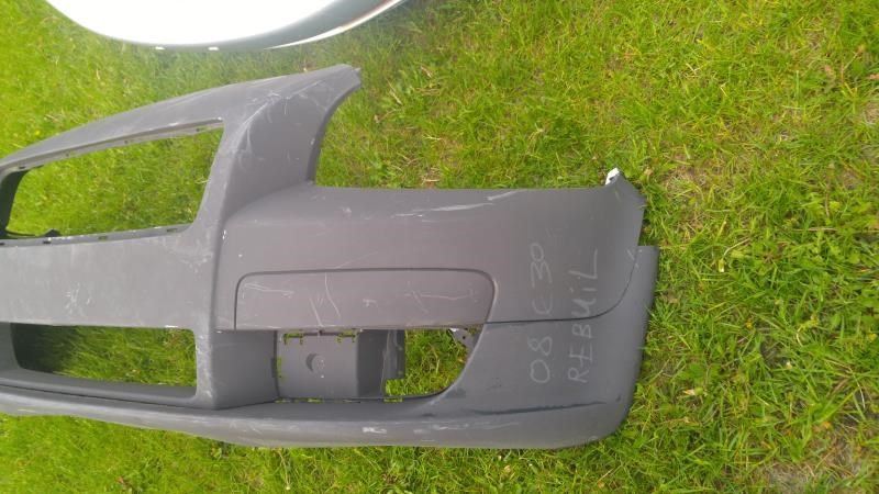 Front Bumper Cover used genuine OEM Mercedes-Benz C300 2008-2011
