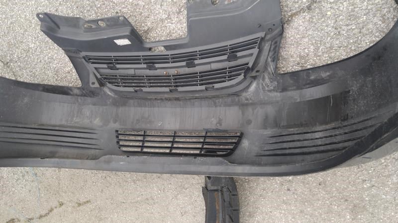 Defensa (parachoques) delantera usada original (OEM) Chevrolet Cobalt 2005-2010