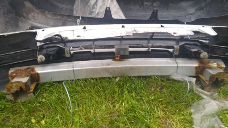 Defensa (parachoques) delantera usada original (OEM) Acura EL 1997-2000