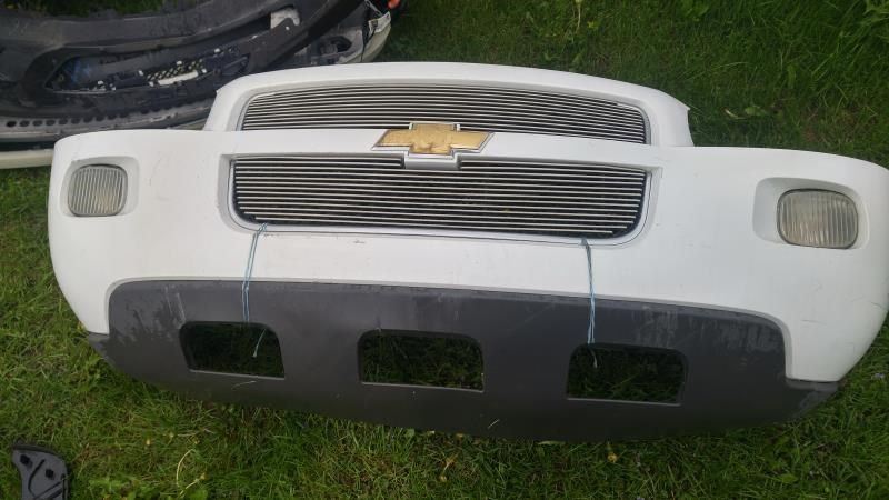Front bumper energy absorber used genuine OEM Chevrolet Uplander 2005-2009