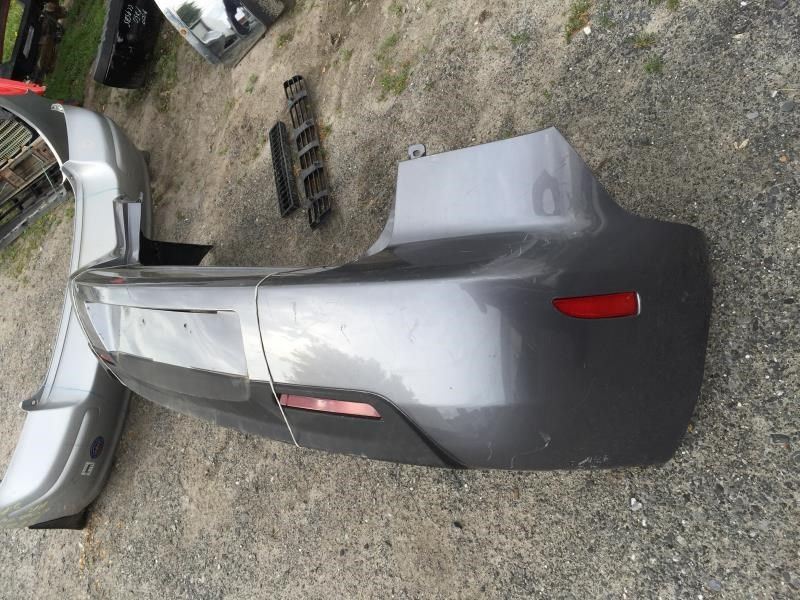 Absorbedor de defensa trasero usado original (OEM) Mazda 3 2004-2006
