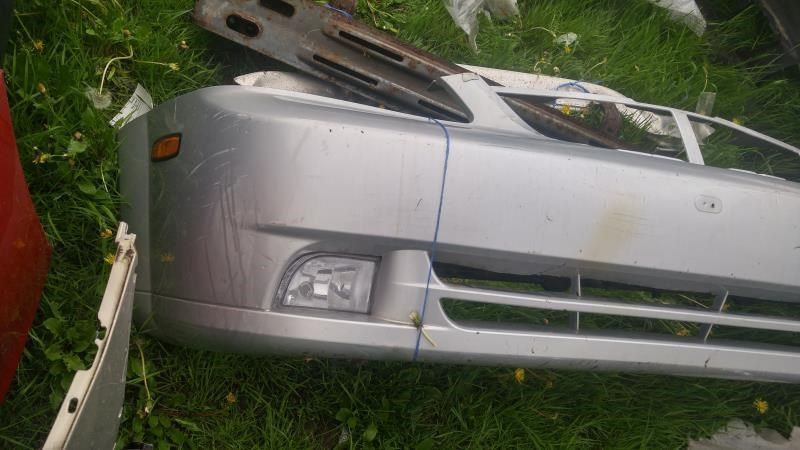 Defensa (parachoques) delantera usada original (OEM) General Motors Optra 2004-2007