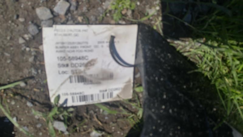 Rejilla de defensa delantera derecha usada original (OEM) Mazda 3 2004-2006