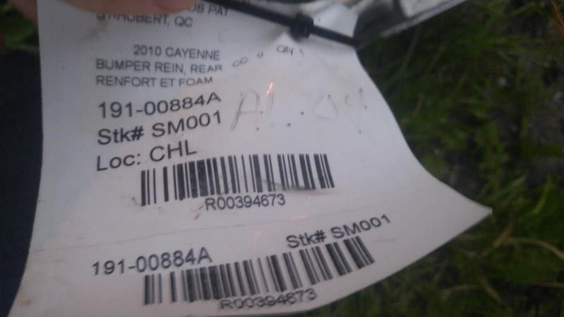 Rear Bumper Rein used genuine OEM Porsche Porsche Cayenne 2008-2010