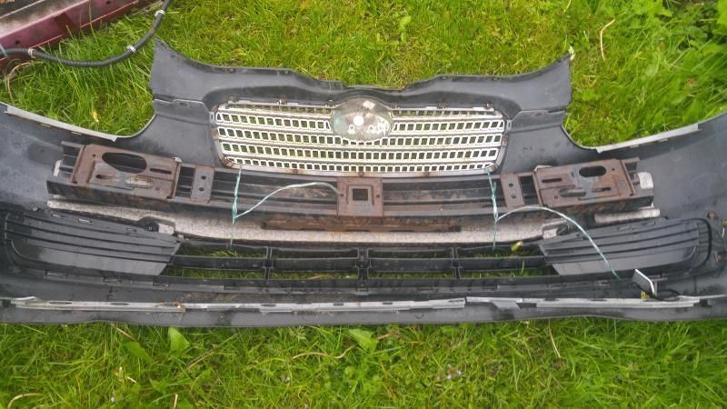 Front bumper molding used genuine OEM Hyundai Accent 2006-2011