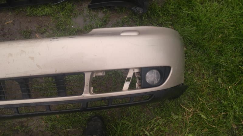 Faldón de defensa delantero usado original (OEM) Audi A4 1996-2001