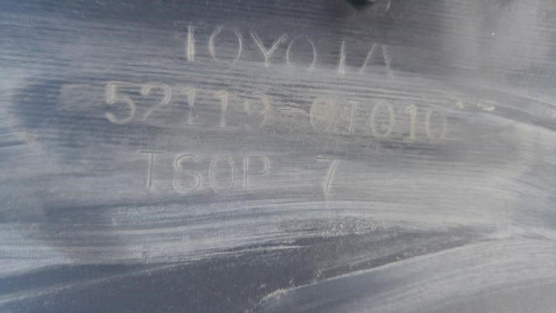 Defensa (parachoques) delantera usada original (OEM) Toyota Venza 2009-2016