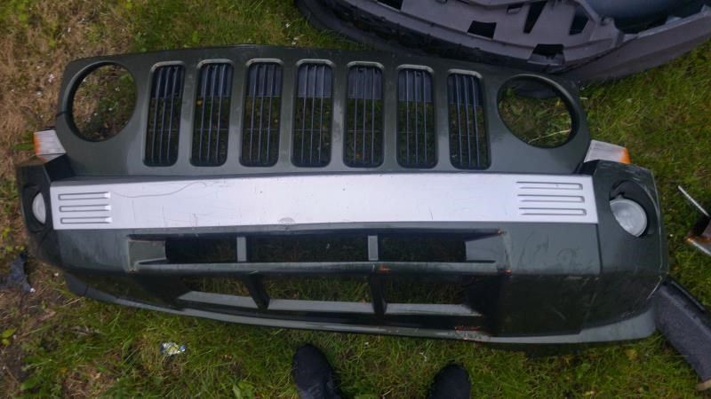 Front bumper cover used genuine OEM Jeep Patriot 2007-2010