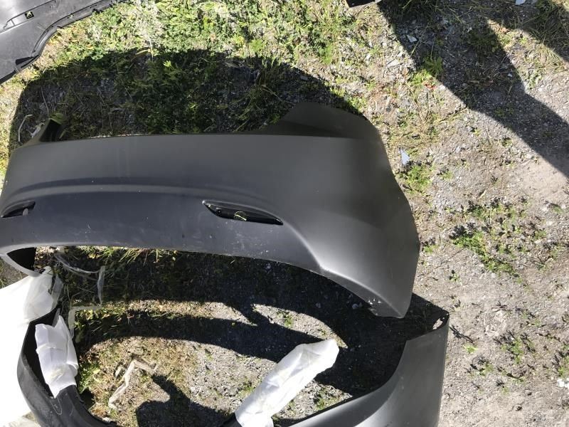 Defensa (parachoques) trasera usada original (OEM) Hyundai Elantra 2012-2013