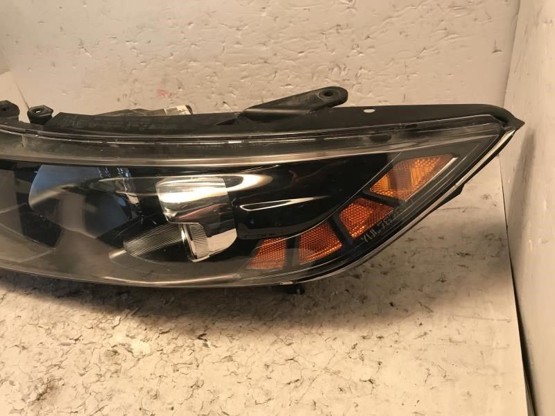 Faro izquierdo usado original (OEM) KIA Optima 2012-2013