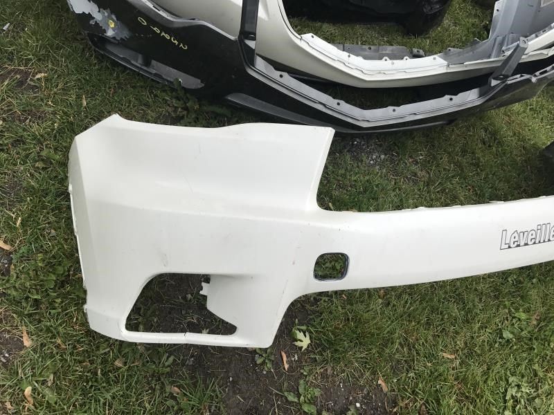 Front bumper cover upper used genuine OEM Toyota Highlander 2014-2016