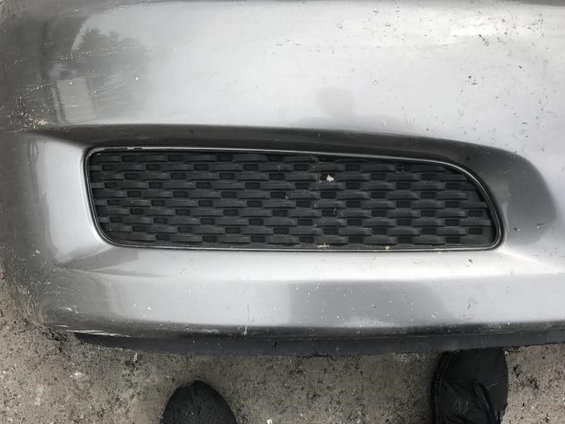 Defensa (parachoques) delantera usada original (OEM) Infiniti G37 2008-2010