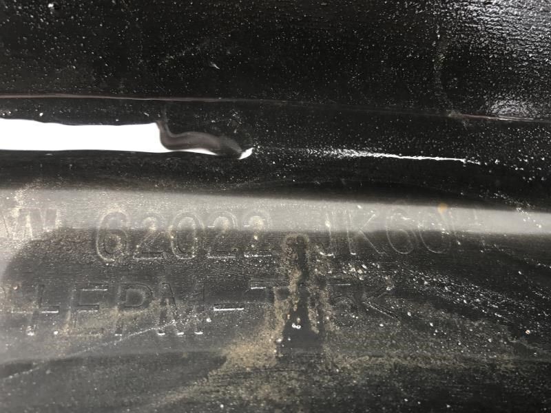 Defensa (parachoques) delantera usada original (OEM) Infiniti G37 2008-2010