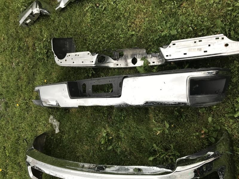 Rear bumper step pad used genuine OEM Chevrolet Silverado 1500 2014-2018