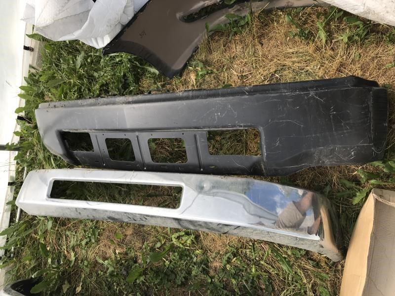 Right front bumper bracket used genuine OEM Chevrolet Silverado 1500 2014-2015