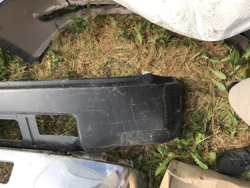 Right front bumper bracket used genuine OEM Chevrolet Silverado 1500 2014-2015