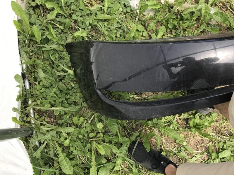 Defensa (parachoques) delantera usada original (OEM) General Motors ION 2003-2004