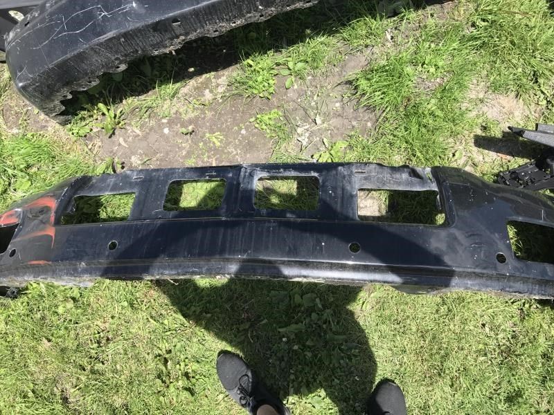 Right front bumper bracket used genuine OEM Chevrolet Silverado 1500 2014-2015