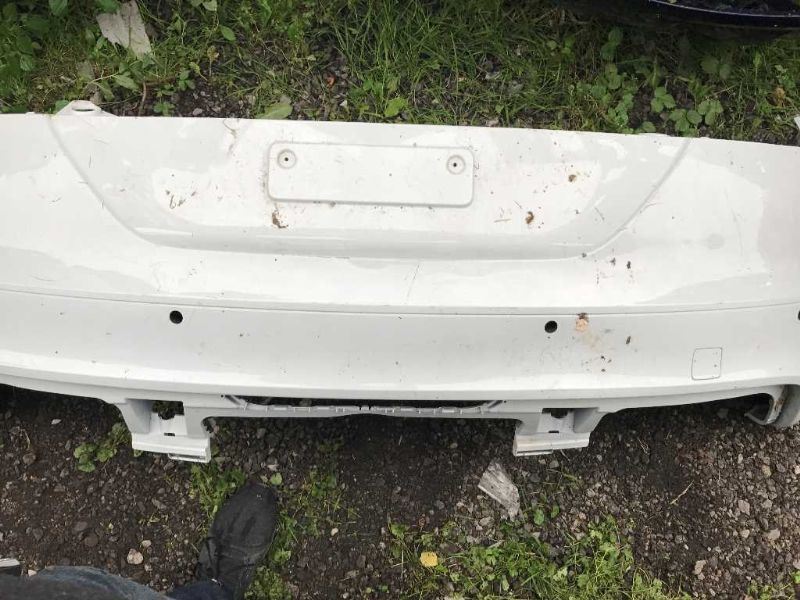 Defensa (parachoques) trasera usada original (OEM) Audi TT Quattro 2008-2015