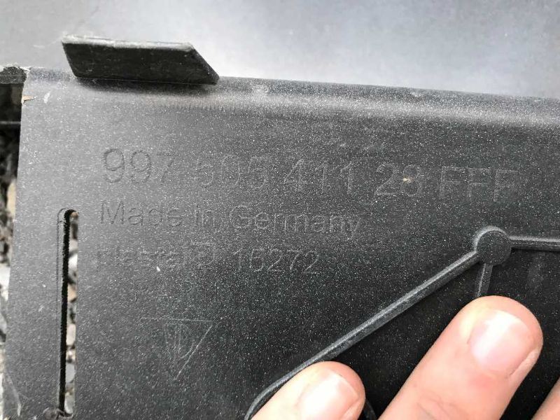 Defensa (parachoques) trasera usada original (OEM) Porsche 911 2005-2008