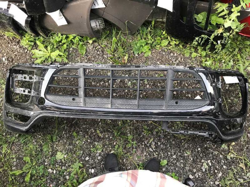 Front bumper cover used genuine OEM Porsche Macan 2015-2018