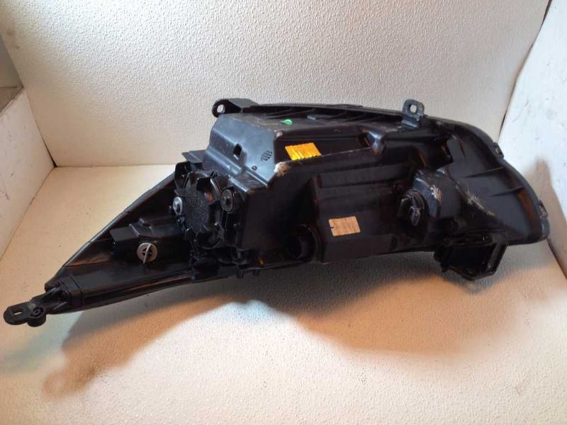 Faro derecho usado original (OEM) Hyundai Accent 2015-2017