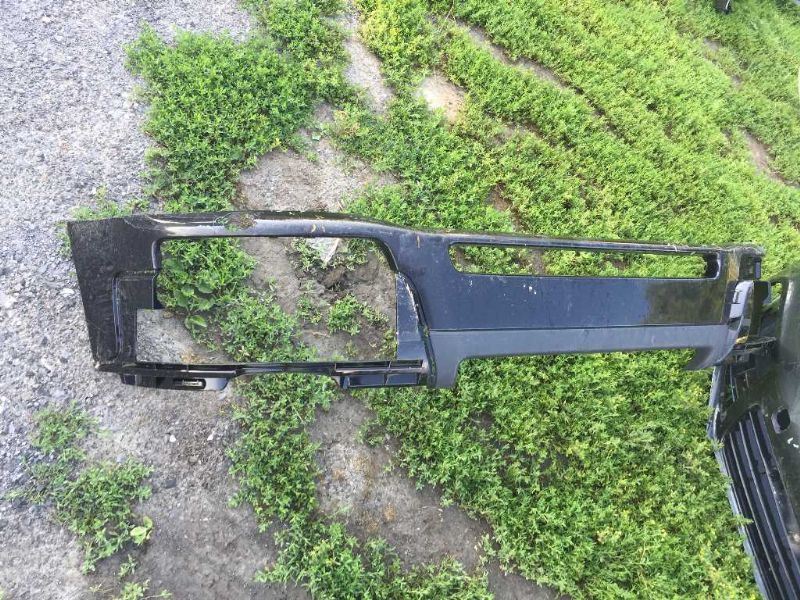 Front Bumper Cover used genuine OEM Volvo Volvo XC90 2003-2006