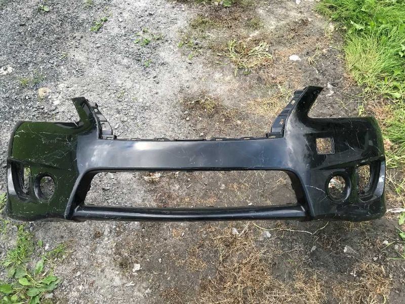 Defensa (parachoques) delantera usada original (OEM) Nissan Sentra 2013-2015