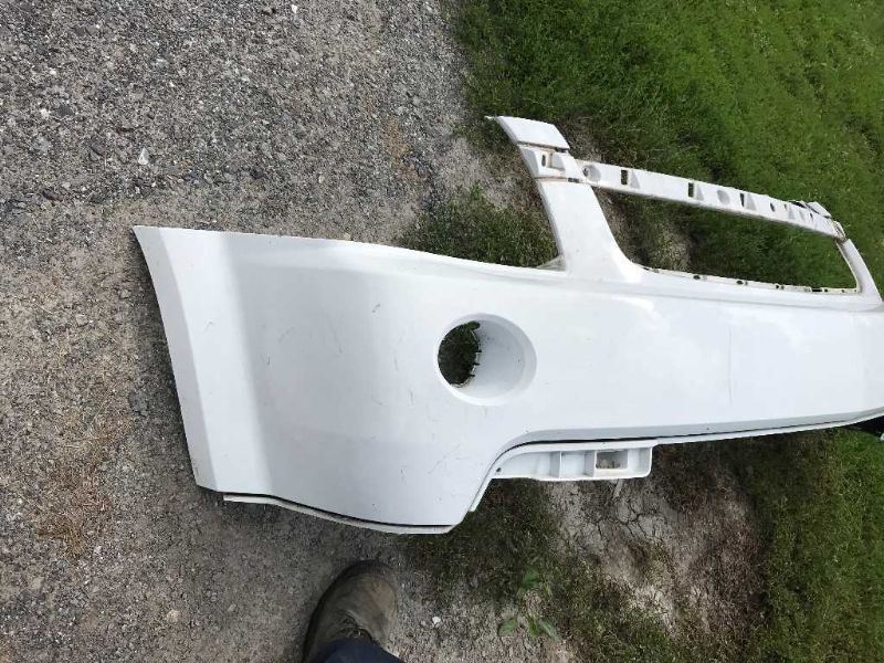 Defensa (parachoques) delantera usada original (OEM) Chevrolet Equinox 2007-2009