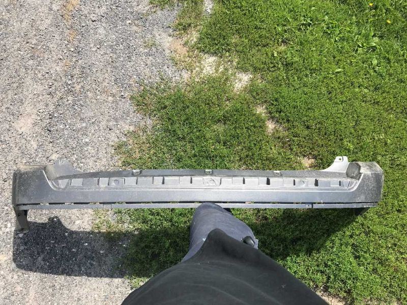 Defensa (parachoques) trasera usada original (OEM) Jeep Patriot 2011-2017