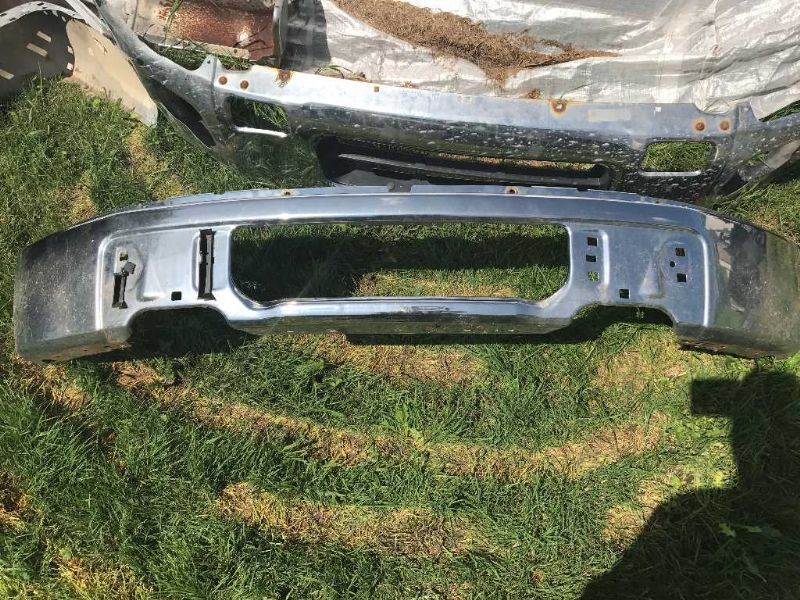 Left front bumper cover retainer used genuine OEM Nissan Titan 2008-2015