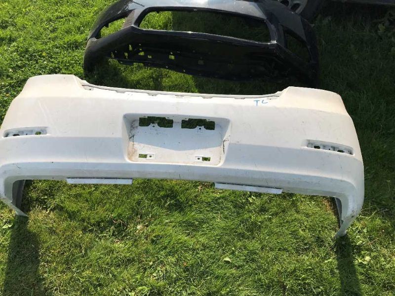 Defensa (parachoques) trasera usada original (OEM) Acura TL 2012-2014