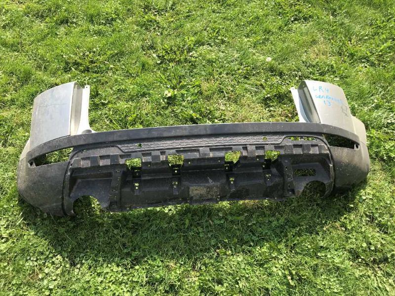 Rear bumper cover used genuine OEM Land Rover Range Rover Evoque 2014-2015