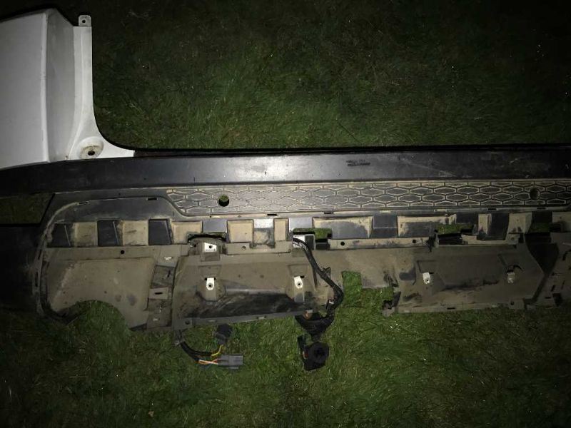 Rear bumper cover used genuine OEM Land Rover Range Rover Evoque 2014-2015