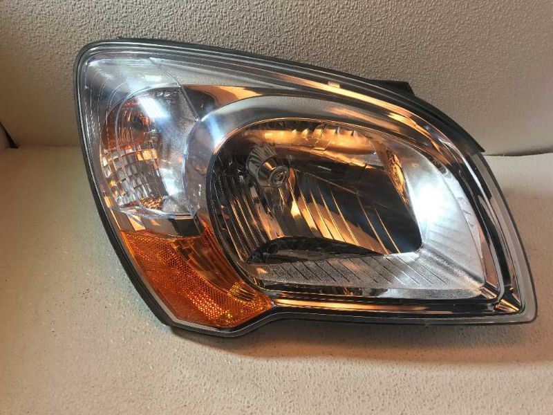 Right headlamp assembly composite used genuine OEM KIA Sportage 2008-2010