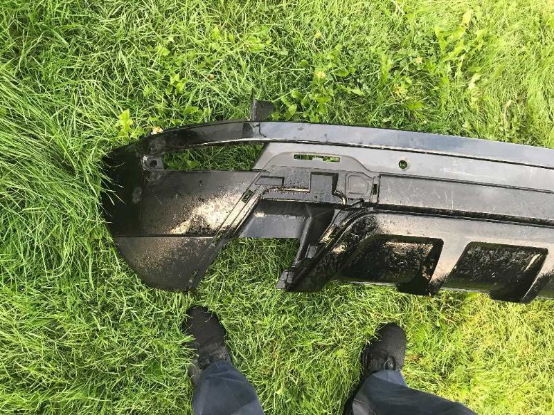 Rear Bumper Cover used genuine OEM Land Rover Range Rover Evoque 2014-2015