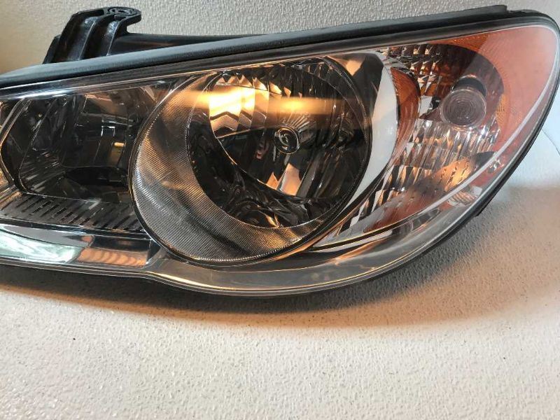 Left headlamp assembly composite used genuine OEM Hyundai Elantra 2007-2009