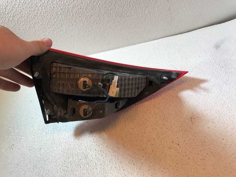 Right taillamp assembly inner used genuine OEM Hyundai Elantra 2014-2016
