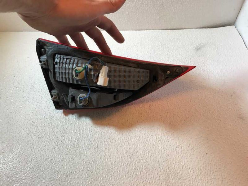 Calavera (luz trasera) derecha usada original (OEM) Hyundai Elantra 2014-2016