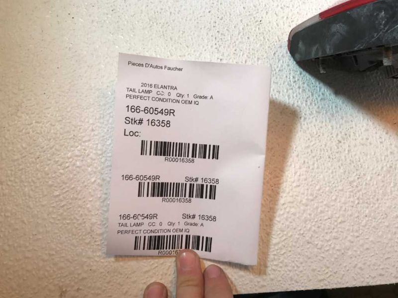 Calavera (luz trasera) derecha usada original (OEM) Hyundai Elantra 2014-2016