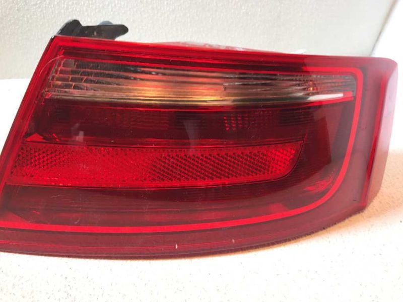 Right taillamp assembly outer used genuine OEM Audi A5 Quattro 2008-2014