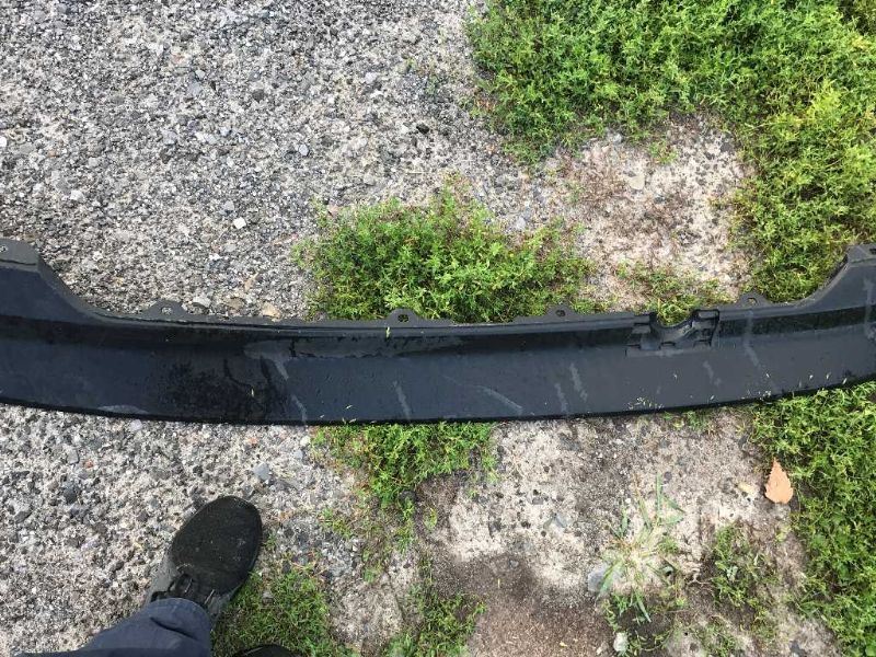 Front bumper cover used genuine OEM Honda Pilot 2012-2015