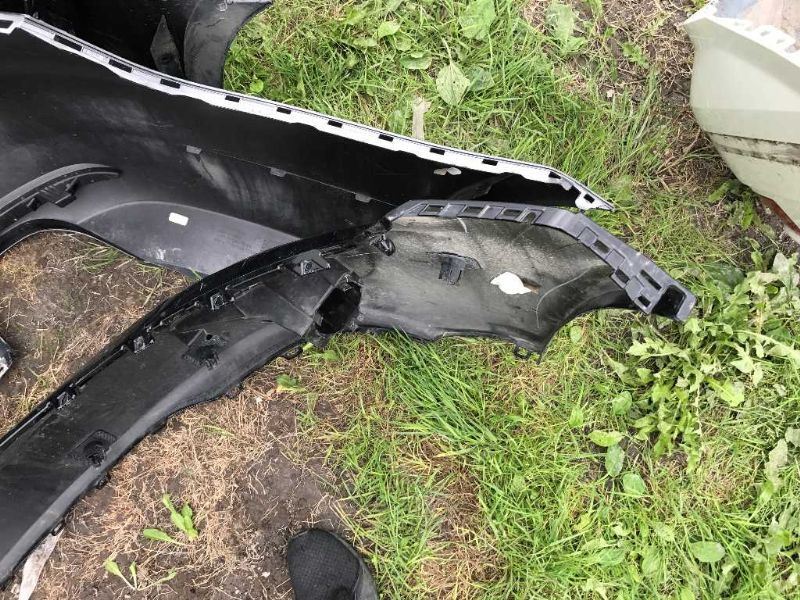 Front bumper cover upper used genuine OEM Jeep Grand Cherokee 2014-2015