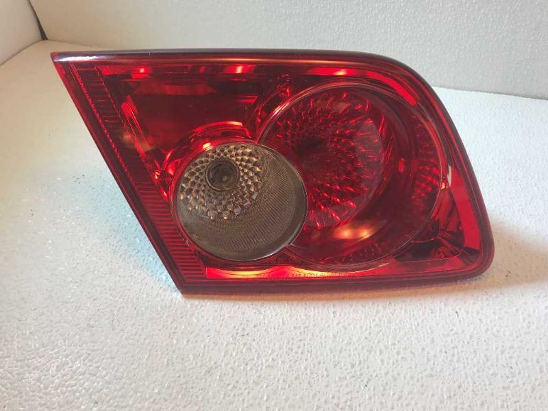 Calavera (luz trasera) izquierda usada original (OEM) Mazda 6 2003-2005