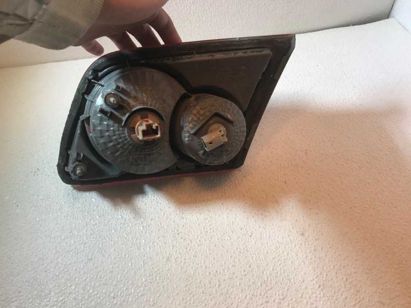 Calavera (luz trasera) izquierda usada original (OEM) Mazda 6 2003-2005