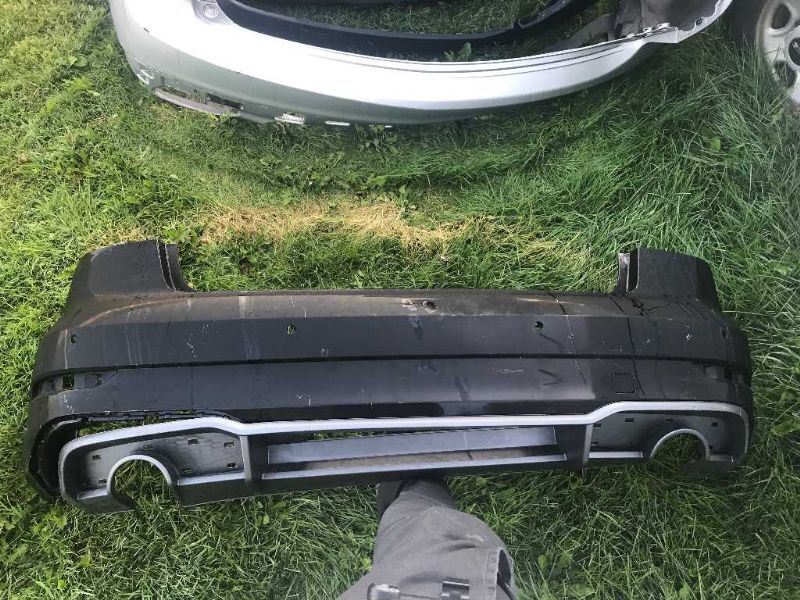 Defensa (parachoques) trasera usada original (OEM) Audi A3 2017-2020