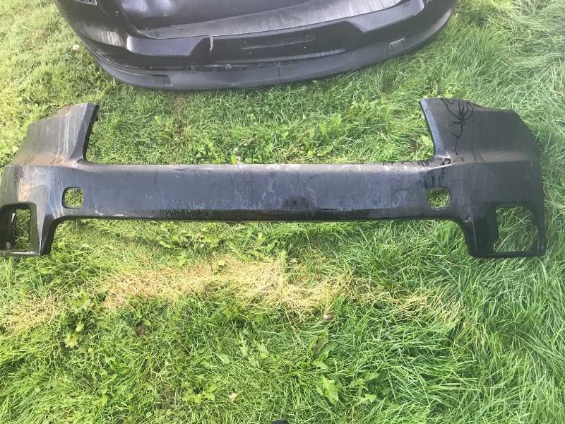 Front bumper cover upper used genuine OEM Toyota Highlander 2014-2016